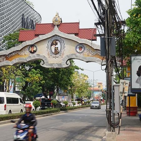 The Pub Guesthouse Chiang Mai Eksteriør bilde