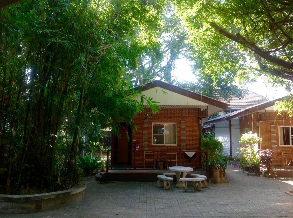 The Pub Guesthouse Chiang Mai Eksteriør bilde